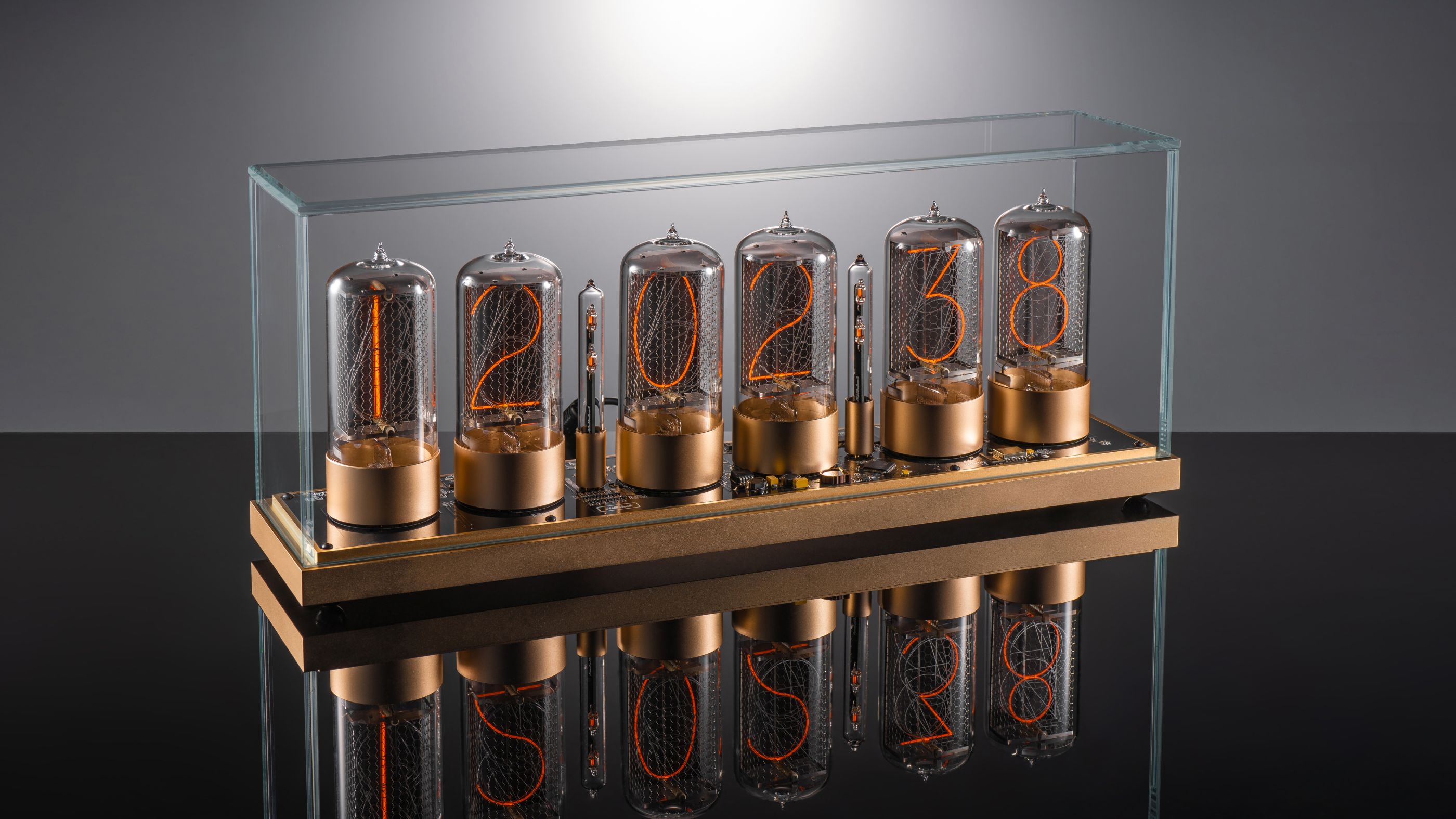 ZIN70 Nixie Clock, Gold Case & Gold Bases, Clear Glass