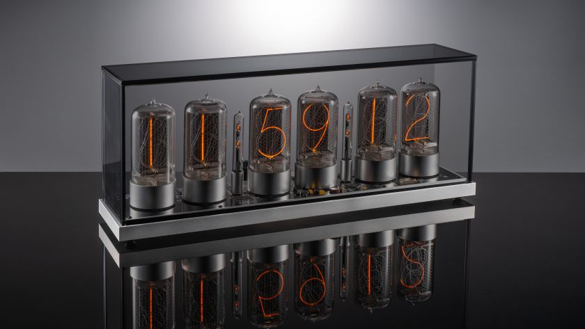 ZIN70 Nixie Tube Clock – Silver Base, Silver Tube Bases & Smoked Glass Cover | Millclock