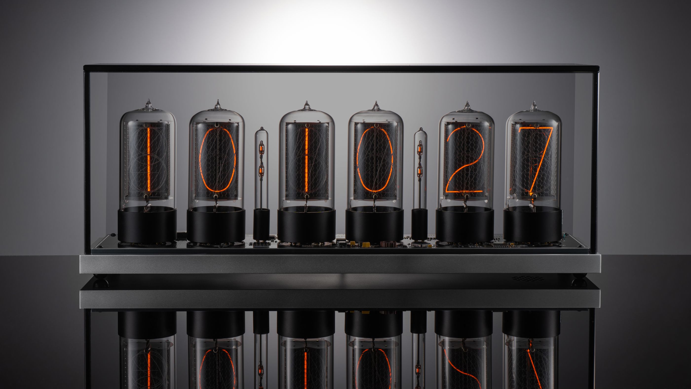 ZIN70 Nixie Clock, Silver Case & Black Bases, Smoked Glass