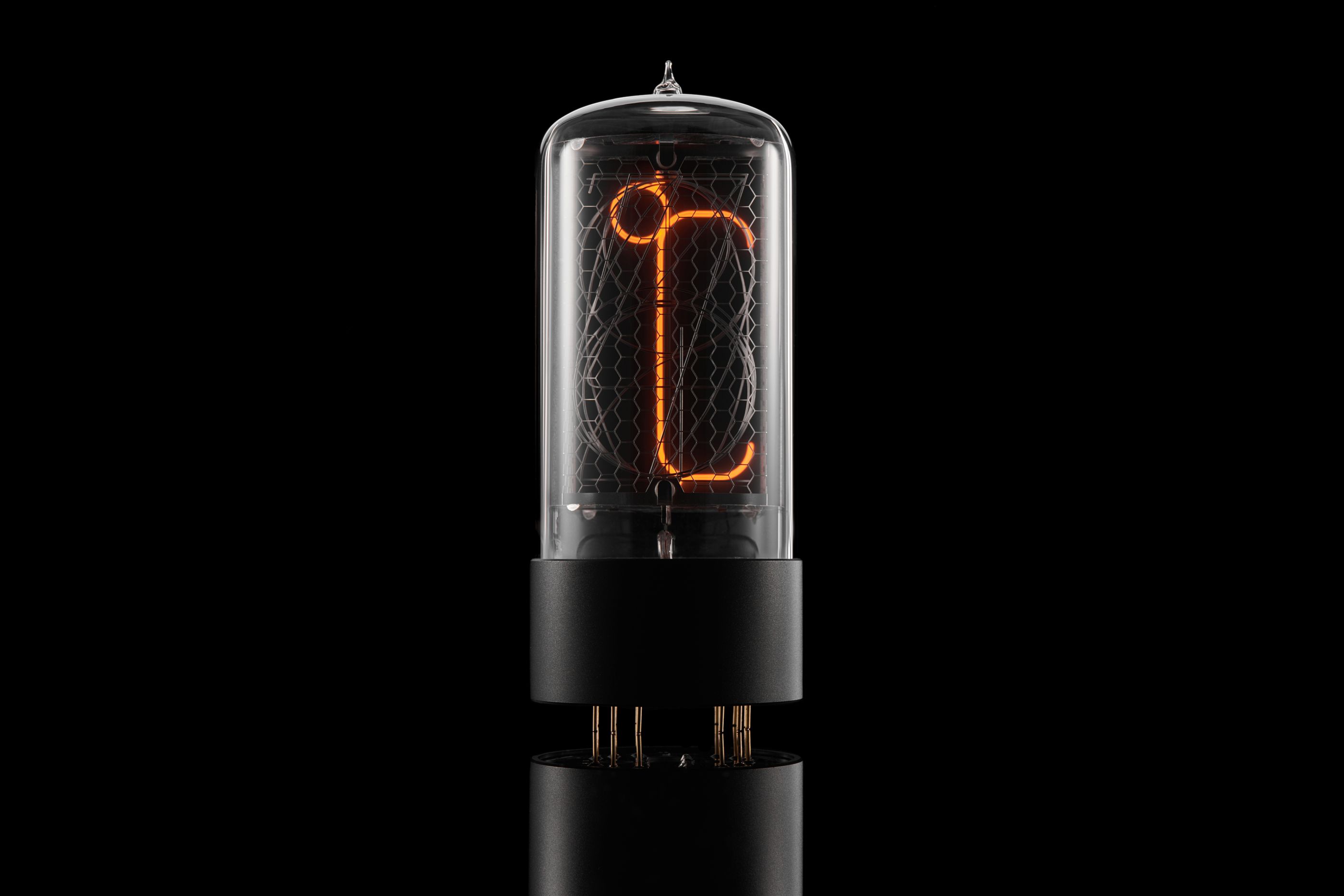 ZIN70 Nixie Tube with Black Aluminium Base – Z568M Round Pinout