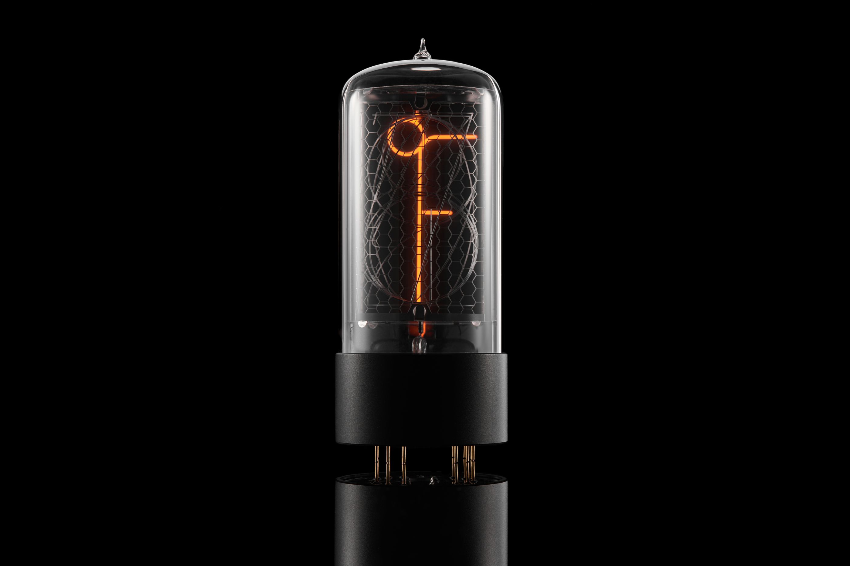 ZIN70 Nixie Tube with Black Aluminium Base – Z568M Round Pinout
