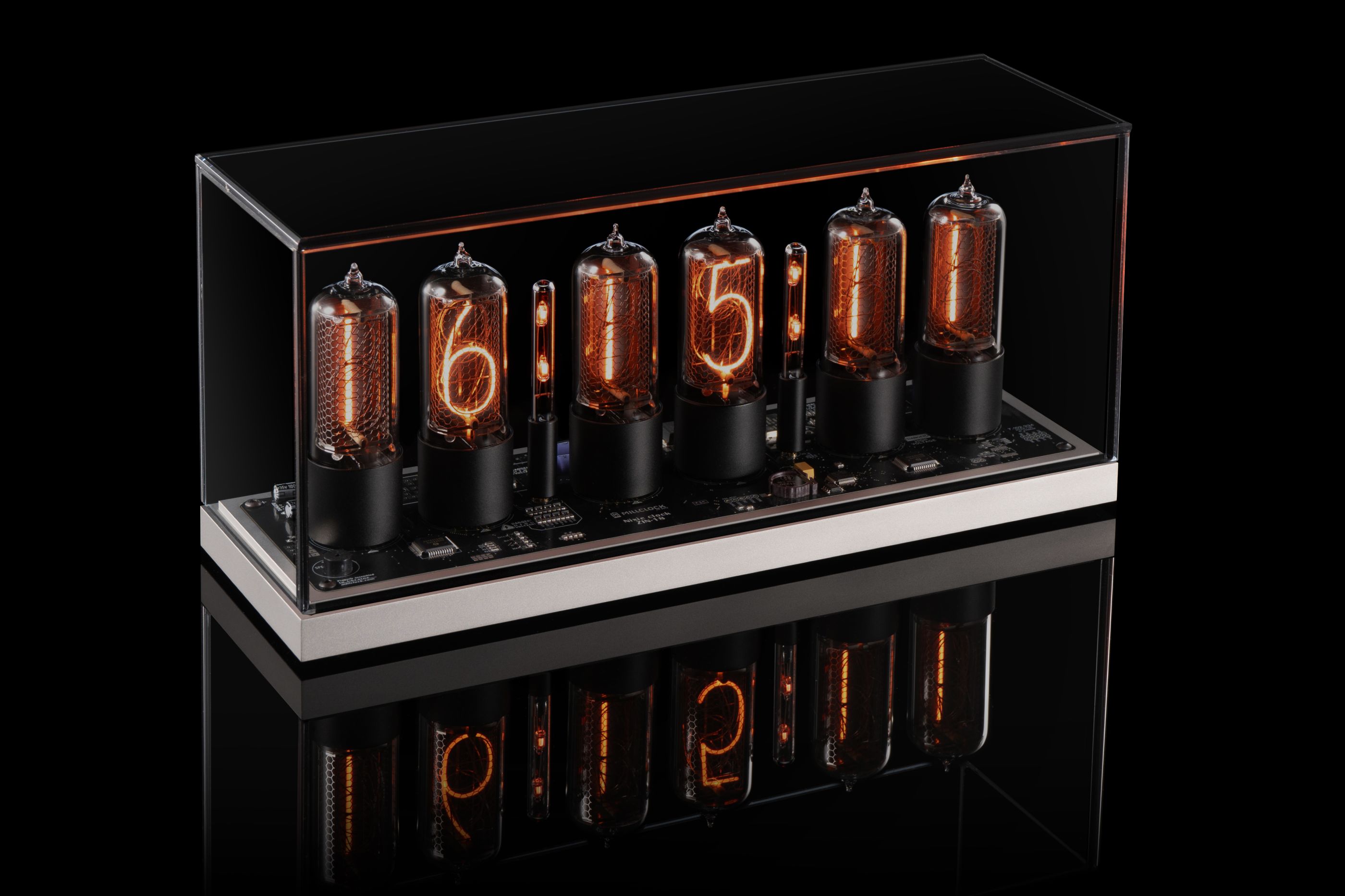 ZIN18 Nixie Clock, Silver Case & Black Tubes, Smoked Glass