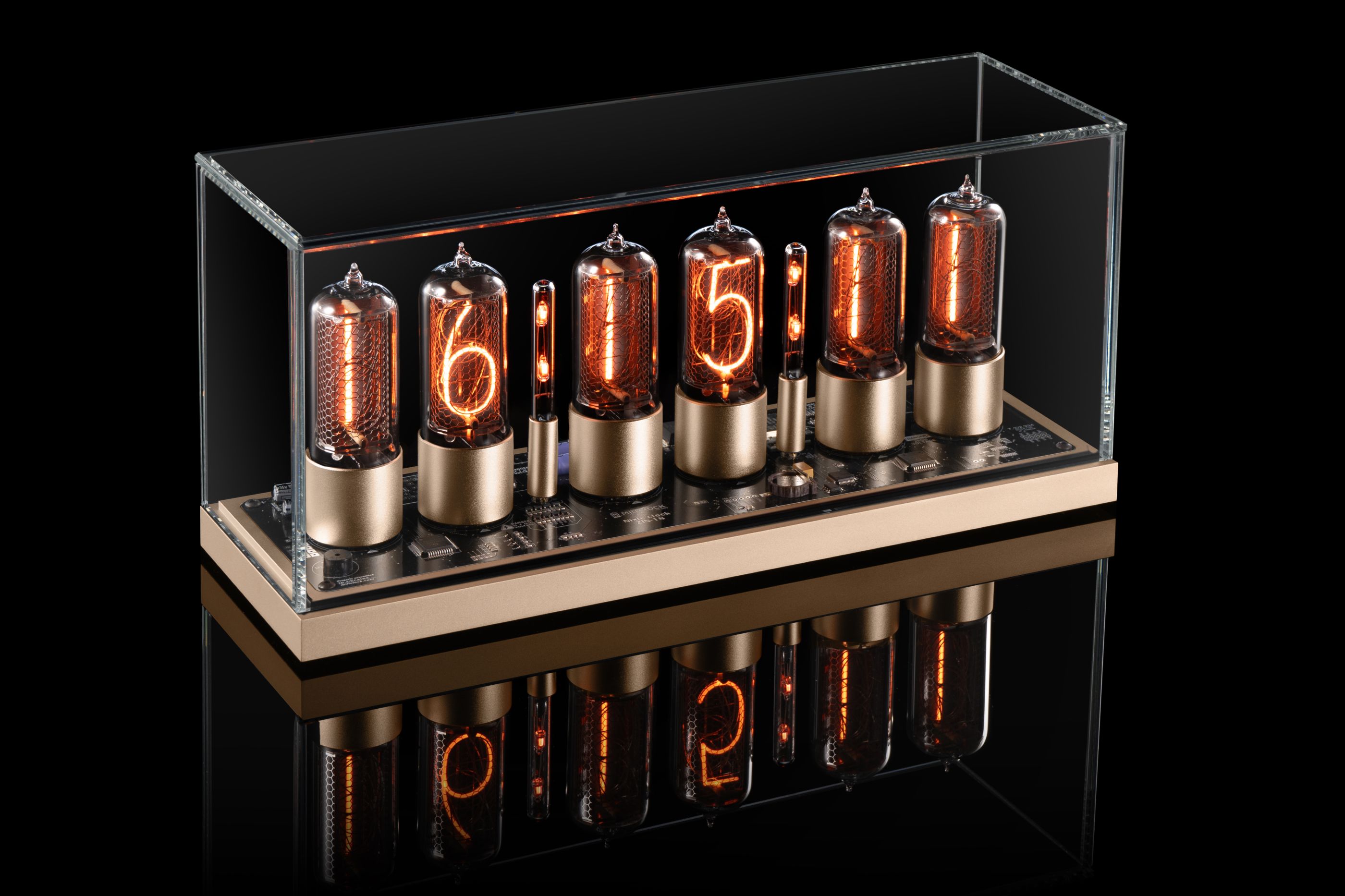 ZIN18 Nixie Clock, Gold Base & Gold Tubes, Clear Glass