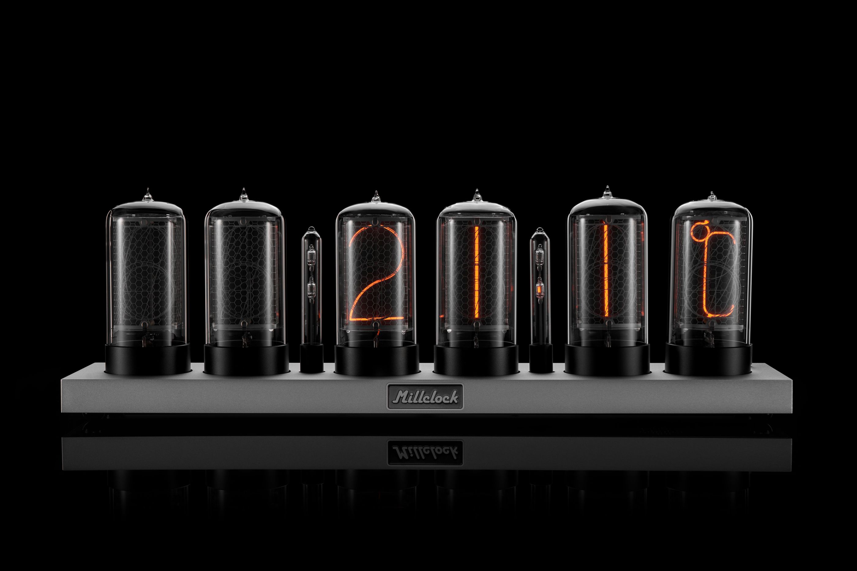 ZIN70 Nixie Tube Clock Silver Case with Black Bases | Millclock