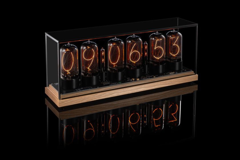 ZIN70 Nixie Tube Clock — Light Maple Base, Black Tube Bases & Darkened Glass Cover